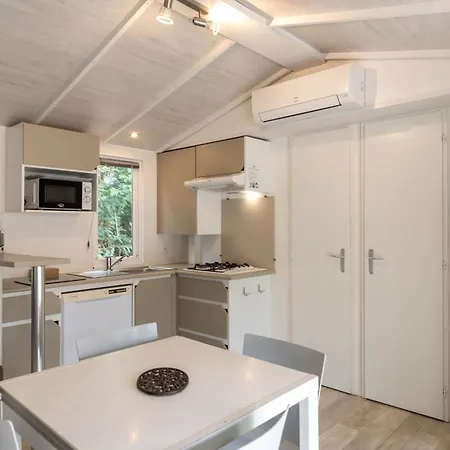 Campsite Domaine De Verdagne 4*